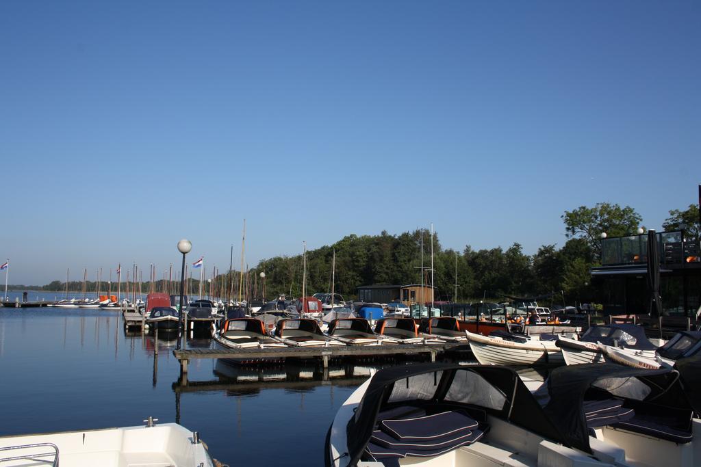 Holiday Home De Zuwe - Loosdrecht Kortenhoef Стая снимка